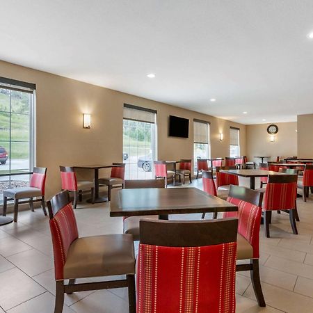 Comfort Inn & Suites Near Mt Rushmore Hill City Esterno foto
