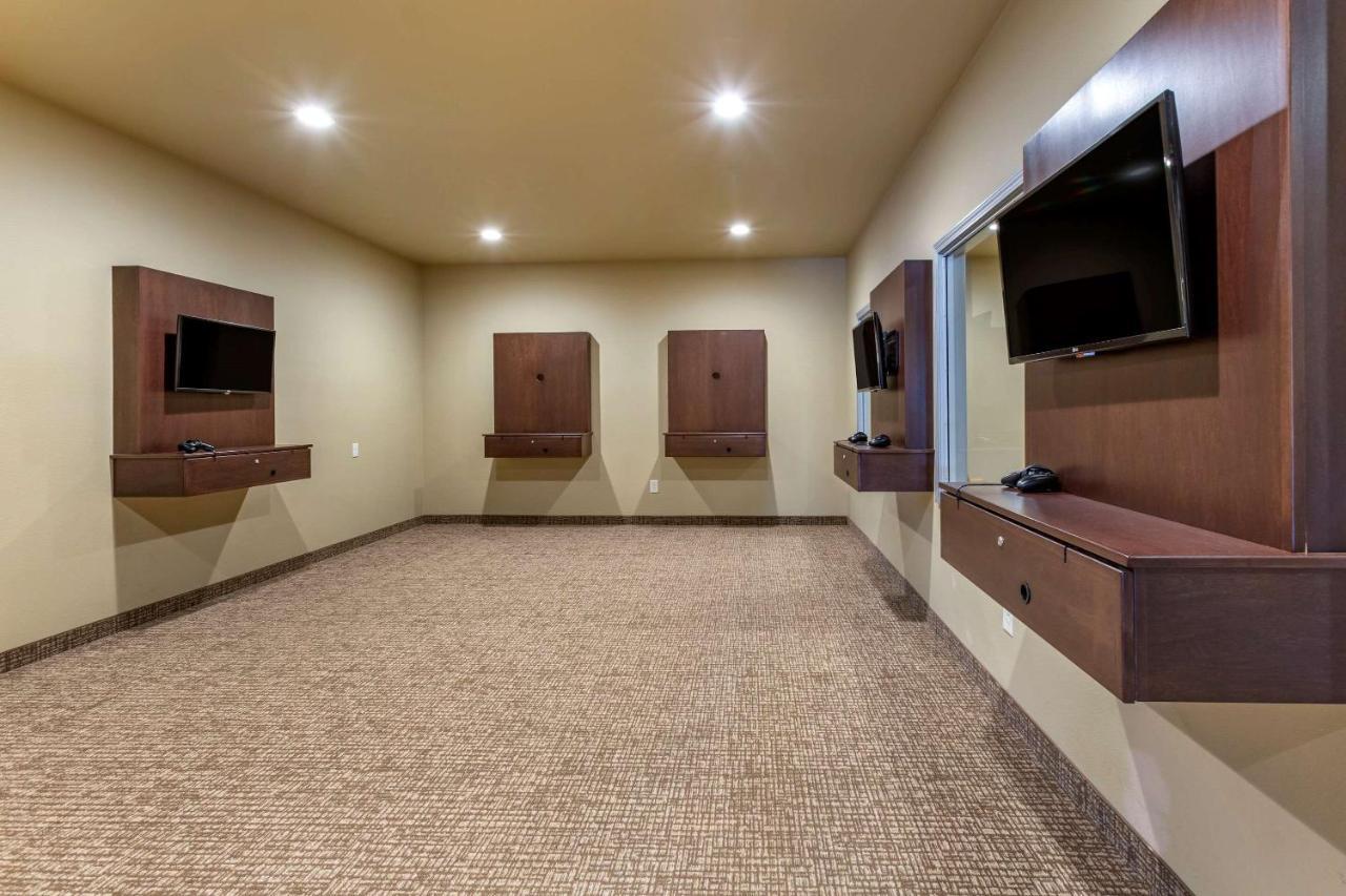Comfort Inn & Suites Near Mt Rushmore Hill City Esterno foto