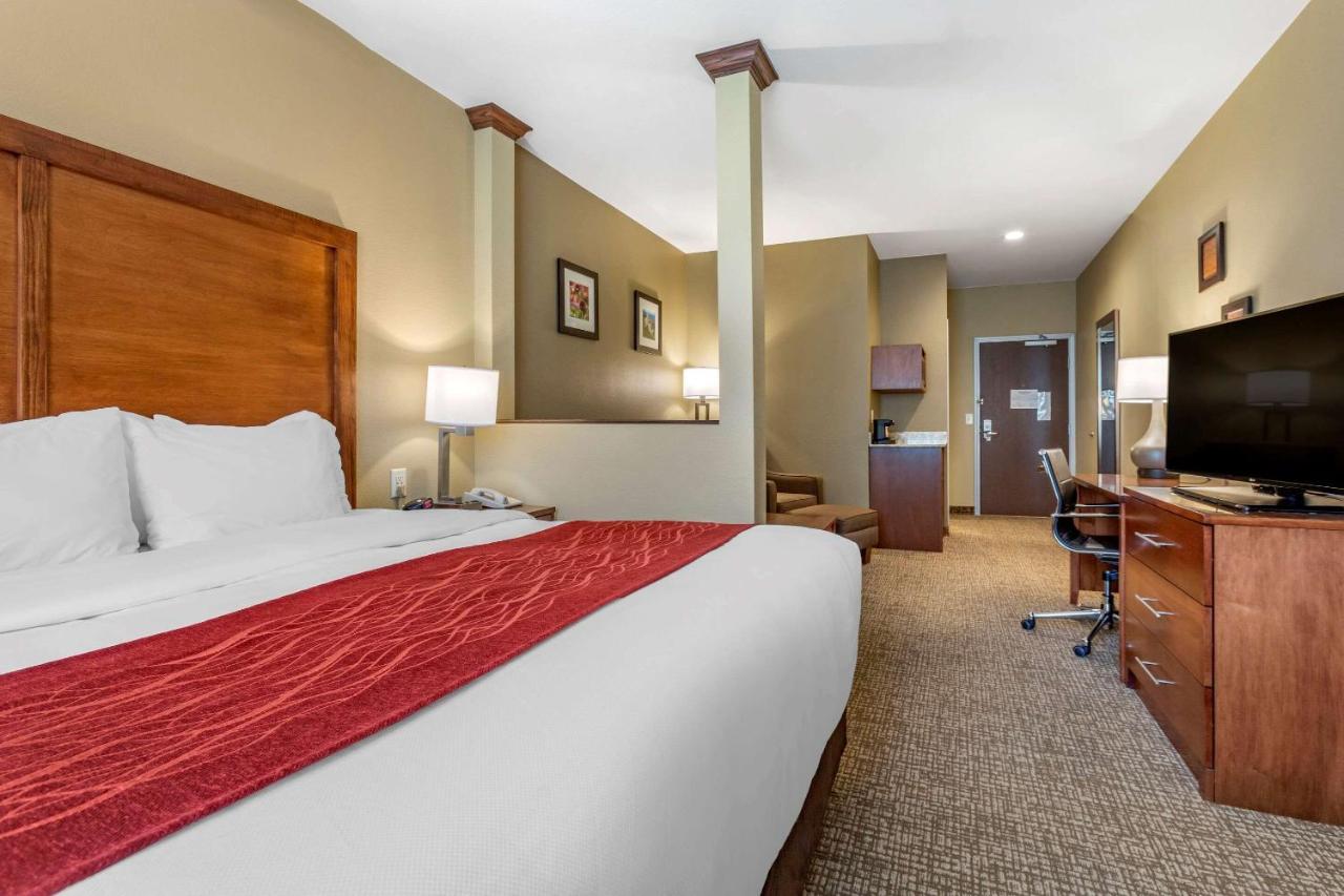 Comfort Inn & Suites Near Mt Rushmore Hill City Esterno foto