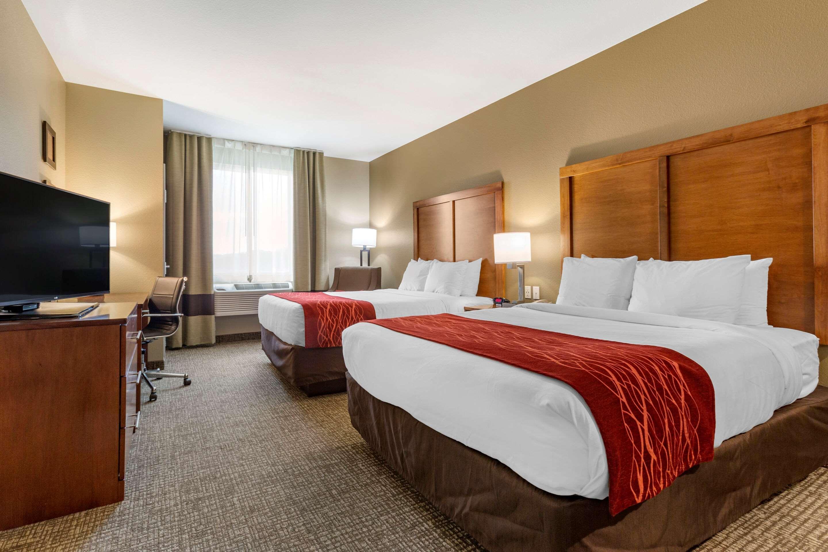 Comfort Inn & Suites Near Mt Rushmore Hill City Esterno foto