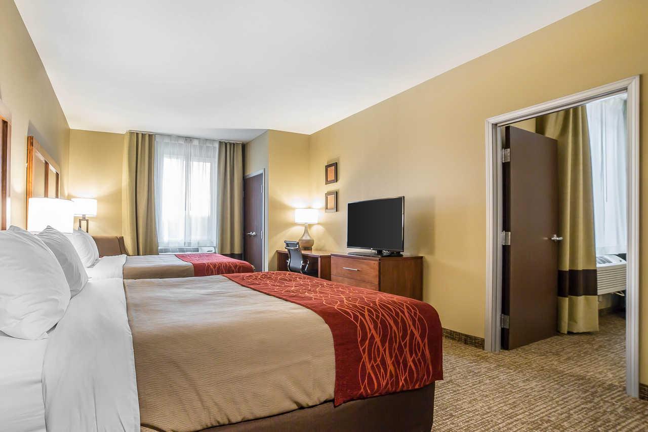 Comfort Inn & Suites Near Mt Rushmore Hill City Esterno foto
