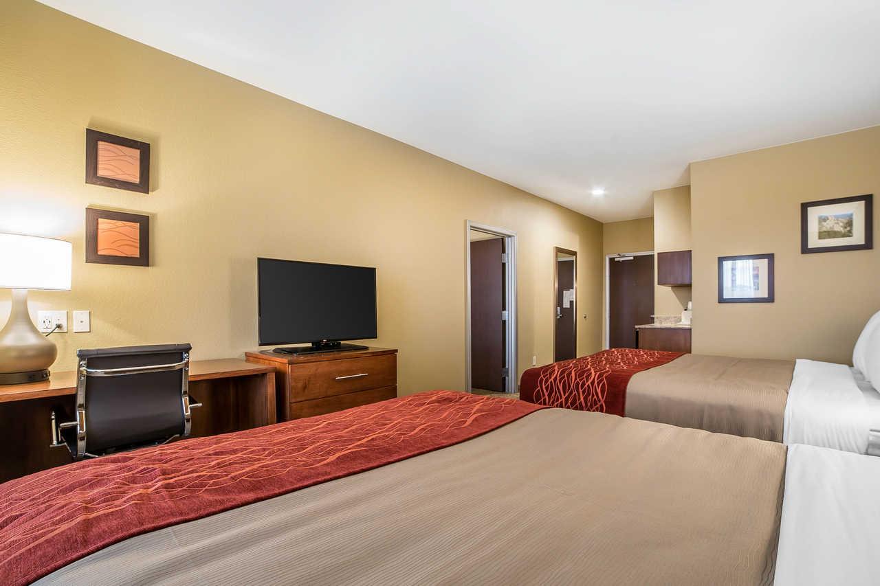 Comfort Inn & Suites Near Mt Rushmore Hill City Esterno foto